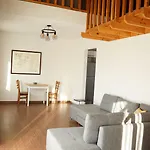 Karyada Hotel 2*