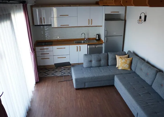 Karyada ホテル 2*