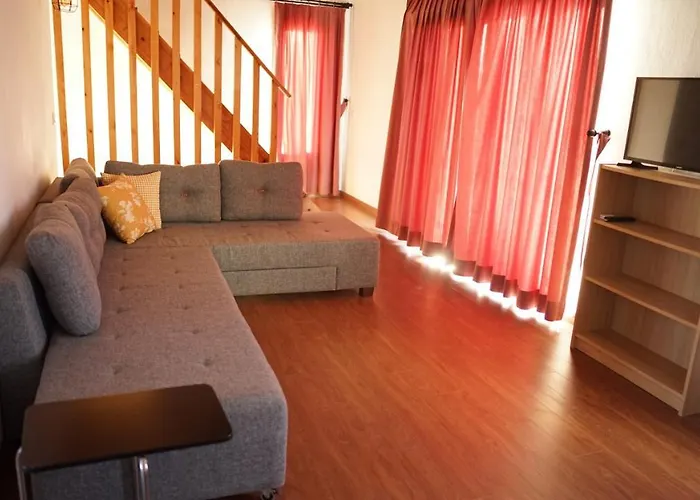 ホテル Karyada 2*