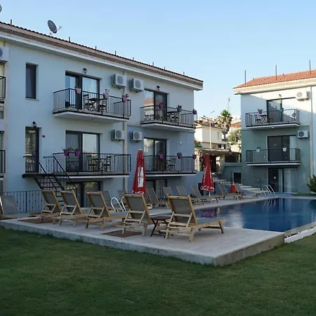 Karyada Hotel 2*