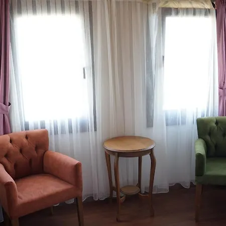 Hotel Karyada