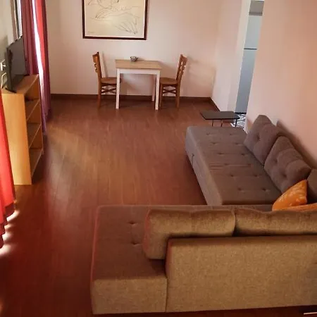 Karyada Hotel 2*