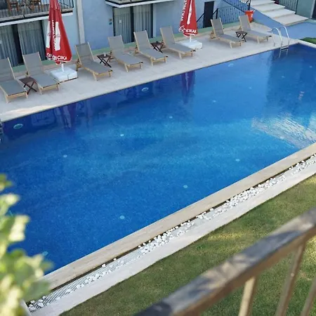 Karyada Hotel 2*