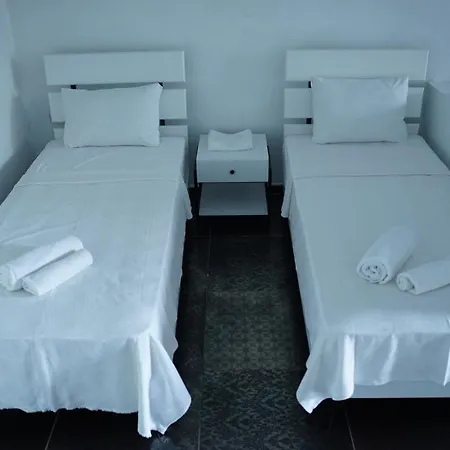 Hotel Karyada